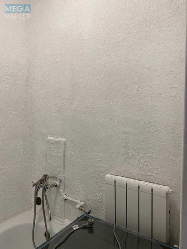 Продаж 3 кімнатної квартири (61/41/10), 1 пов. 2 пов. будинку, <a class="location-link" href="/rudnya-selo-kv/" title="Недвижимость Рудня">Рудня</a>, Віталія Шевченка, 11 (изображение 10)