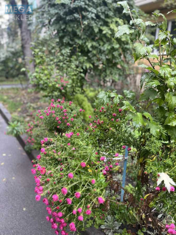 Продаж 2 кімнатної квартири (46/?/6), 5 пов. 5 пов. будинку, <a class="location-link" href="/kiev/" title="Недвижимость Київ">Київ</a>, <a class="location-link" href="/kiev/obolonskij/" title="Недвижимость Оболонский район">Оболонский р-н</a>, Салютна вул., 8 (изображение 7)