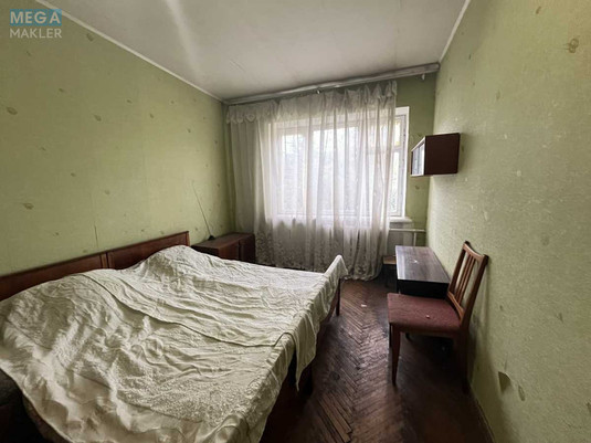 Продаж 2 кімнатної квартири (46/?/6), 5 пов. 5 пов. будинку, <a class="location-link" href="/kiev/" title="Недвижимость Київ">Київ</a>, <a class="location-link" href="/kiev/shevchenkovskij/" title="Недвижимость Шевченківський район">Шевченківський р-н</a>, Салютна вул., 8 (изображение 17)