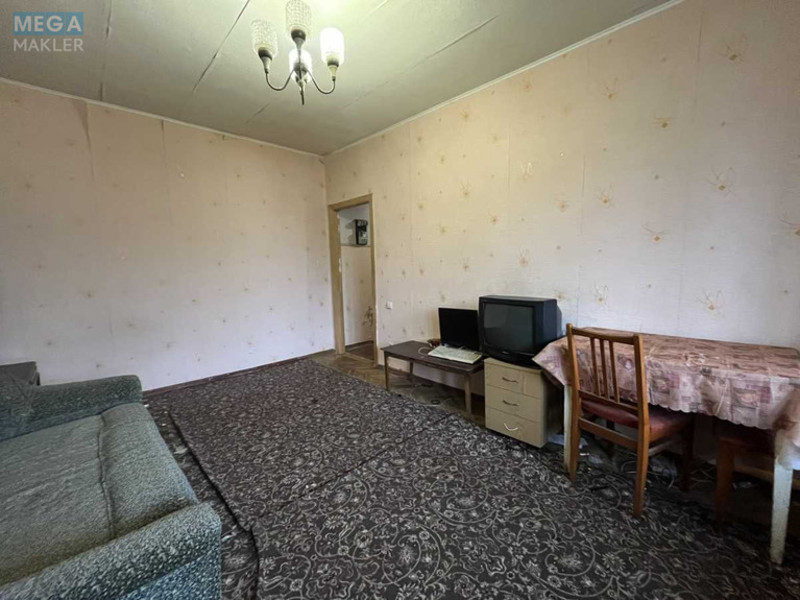 Продаж 2 кімнатної квартири (46/?/6), 5 пов. 5 пов. будинку, <a class="location-link" href="/kiev/" title="Недвижимость Київ">Київ</a>, <a class="location-link" href="/kiev/obolonskij/" title="Недвижимость Оболонский район">Оболонский р-н</a>, Салютна вул., 8 (изображение 22)