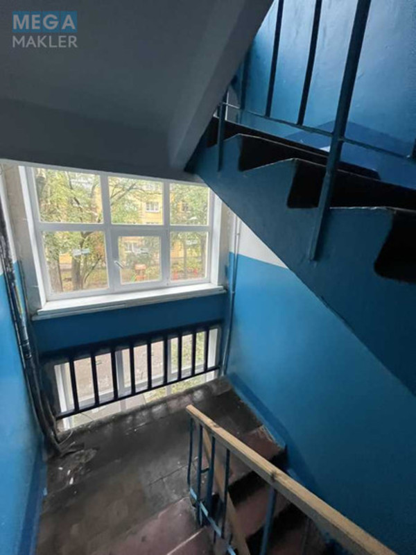 Продаж 2 кімнатної квартири (46/?/6), 5 пов. 5 пов. будинку, <a class="location-link" href="/kiev/" title="Недвижимость Київ">Київ</a>, <a class="location-link" href="/kiev/obolonskij/" title="Недвижимость Оболонский район">Оболонский р-н</a>, Салютна вул., 8 (изображение 25)