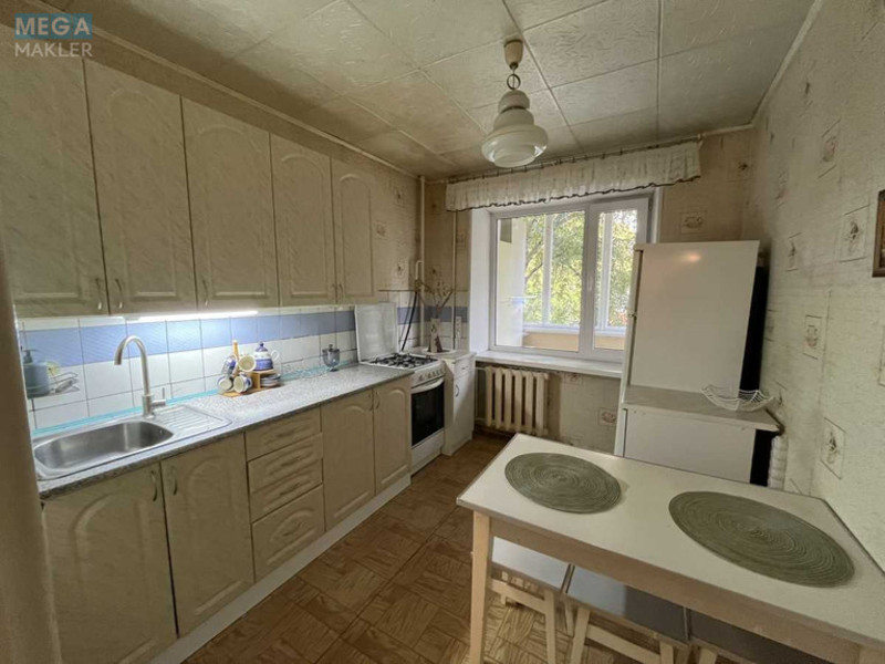 Продаж 1 кімнатної квартири (43/?/8), 2 пов. 14 пов. будинку, <a class="location-link" href="/kiev/" title="Недвижимость Київ">Київ</a>, <a class="location-link" href="/kiev/pecherskij/" title="Недвижимость Печерський район">Печерський р-н</a>, Московська вул., 17-2 (изображение 7)