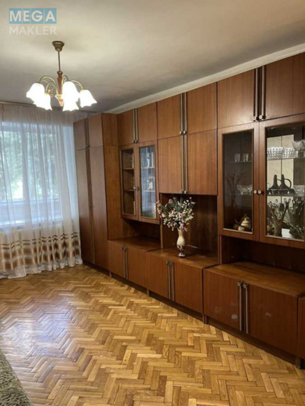 Продаж 1 кімнатної квартири (43/?/8), 2 пов. 14 пов. будинку, <a class="location-link" href="/kiev/" title="Недвижимость Київ">Київ</a>, <a class="location-link" href="/kiev/pecherskij/" title="Недвижимость Печерський район">Печерський р-н</a>, Московська вул., 17-2 (изображение 13)