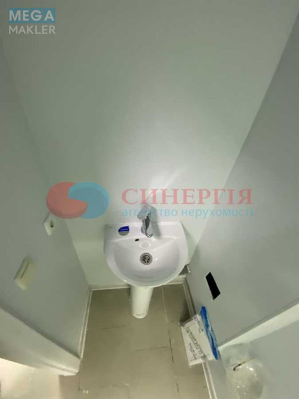 Оренда комерційної нерухомості, 373&nbsp;кв.м, под магазин, <a class="location-link" href="/kiev/" title="Недвижимость Київ">Київ</a>, <a class="location-link" href="/kiev/obolonskij/" title="Недвижимость Оболонський район">Оболонський р-н</a>, Героїв Сталінграду просп., 65 (изображение 10)