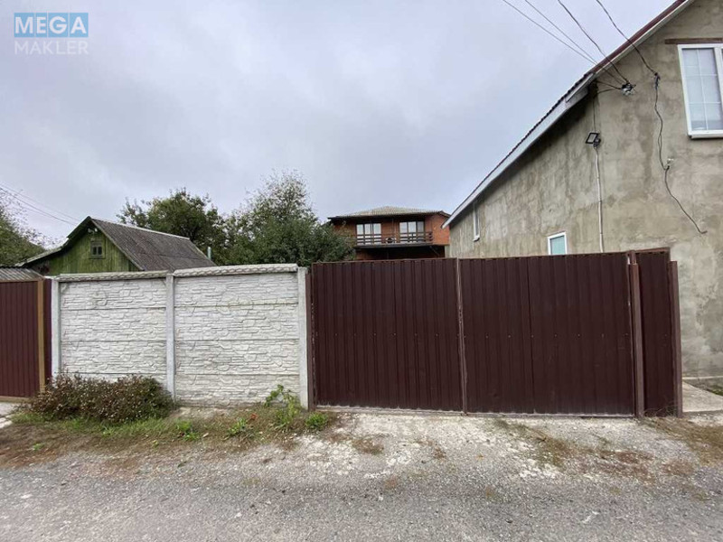 Продаж дома, 2&nbsp;поверху, 312&nbsp;кв.м, 5&nbsp;кімнат, ділянка 4&nbsp;сотки, <a class="location-link" href="/kiev/" title="Недвижимость Київ">Київ</a>, <a class="location-link" href="/kiev/desnyanskij/" title="Недвижимость Деснянский район">Деснянский р-н</a>, Плодова вул. (изображение 20)