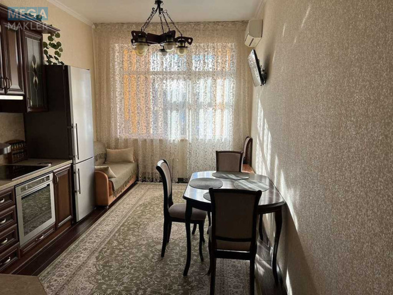 Оренда 1 кімнатної квартири, <a class="location-link" href="/kiev/" title="Недвижимость Київ">Київ</a>, <a class="location-link" href="/kiev/shevchenkovskij/" title="Недвижимость Шевченківський район">Шевченківський р-н</a>, Парково-Сирецька вул., 4В (изображение 5)