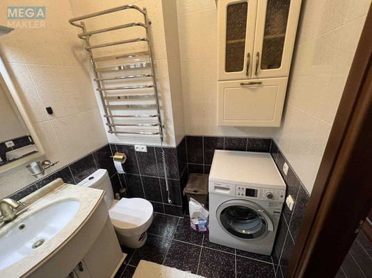 Оренда 1 кімнатної квартири, <a class="location-link" href="/kiev/" title="Недвижимость Київ">Київ</a>, <a class="location-link" href="/kiev/shevchenkovskij/" title="Недвижимость Шевченківський район">Шевченківський р-н</a>, Парково-Сирецька вул., 4В (изображение 7)