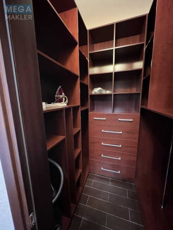 Оренда 1 кімнатної квартири, <a class="location-link" href="/kiev/" title="Недвижимость Київ">Київ</a>, <a class="location-link" href="/kiev/shevchenkovskij/" title="Недвижимость Шевченківський район">Шевченківський р-н</a>, Парково-Сирецька вул., 4В (изображение 8)