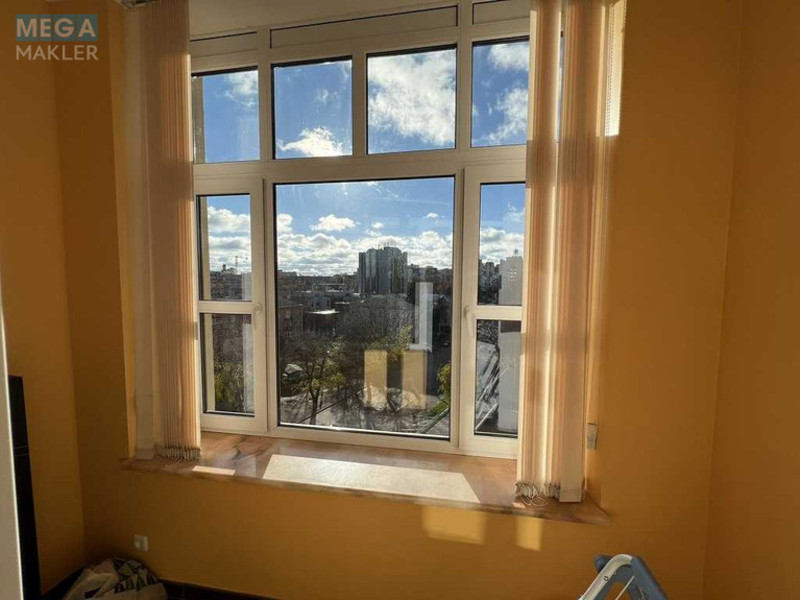 Оренда 1 кімнатної квартири, <a class="location-link" href="/kiev/" title="Недвижимость Київ">Київ</a>, <a class="location-link" href="/kiev/shevchenkovskij/" title="Недвижимость Шевченківський район">Шевченківський р-н</a>, Парково-Сирецька вул., 4В (изображение 9)