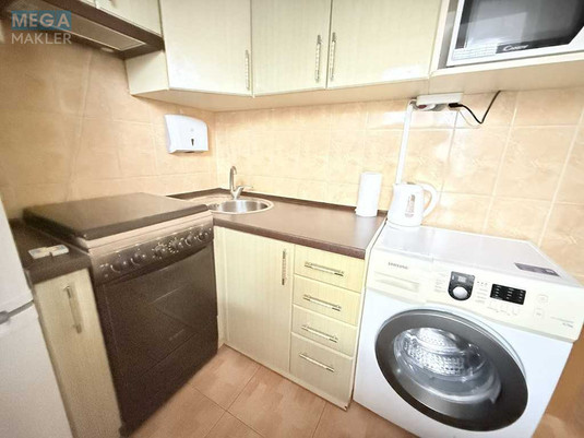 Продаж 2 кімнатної квартири (41/30/7), 5 пов. 5 пов. будинку, <a class="location-link" href="/kiev/" title="Недвижимость Київ">Київ</a>, <a class="location-link" href="/kiev/svyatoshinskij/" title="Недвижимость Святошинский район">Святошинский р-н</a>, Сімї Сосніних вул., 8 (изображение 2)