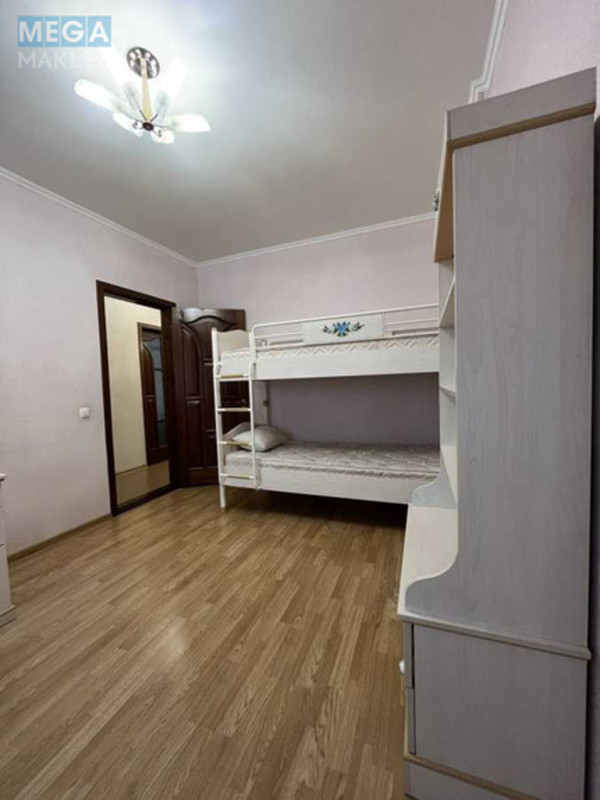 Продаж 3 кімнатної квартири (87/60/11), 17 пов. 25 пов. будинку, <a class="location-link" href="/kiev/" title="Недвижимость Київ">Київ</a>, <a class="location-link" href="/kiev/svyatoshinskij/" title="Недвижимость Святошинський район">Святошинський р-н</a>, Депутатская ул., 23А (изображение 9)