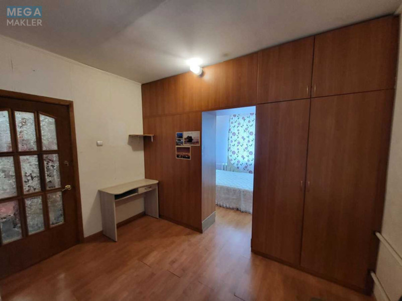 Оренда 1 кімнатної квартири, <a class="location-link" href="/kiev/" title="Недвижимость Київ">Київ</a>, <a class="location-link" href="/kiev/svyatoshinskij/" title="Недвижимость Святошинский район">Святошинский р-н</a>, Володимира Маяковського просп., 26Б (изображение 3)