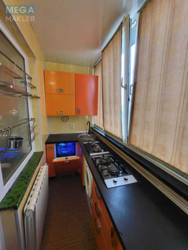 Оренда 1 кімнатної квартири, <a class="location-link" href="/kiev/" title="Недвижимость Київ">Київ</a>, <a class="location-link" href="/kiev/svyatoshinskij/" title="Недвижимость Святошинский район">Святошинский р-н</a>, Володимира Маяковського просп., 26Б (изображение 5)