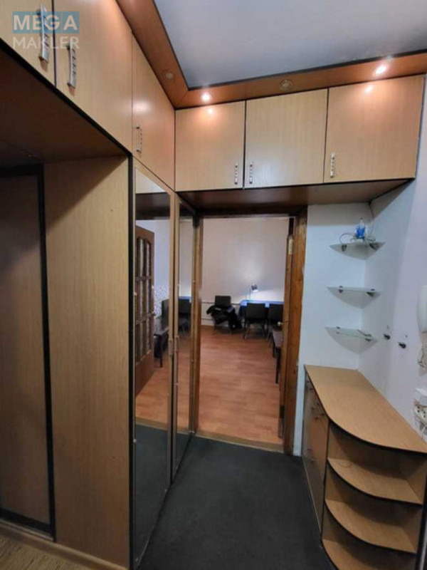 Оренда 1 кімнатної квартири, <a class="location-link" href="/kiev/" title="Недвижимость Київ">Київ</a>, <a class="location-link" href="/kiev/svyatoshinskij/" title="Недвижимость Святошинский район">Святошинский р-н</a>, Володимира Маяковського просп., 26Б (изображение 12)