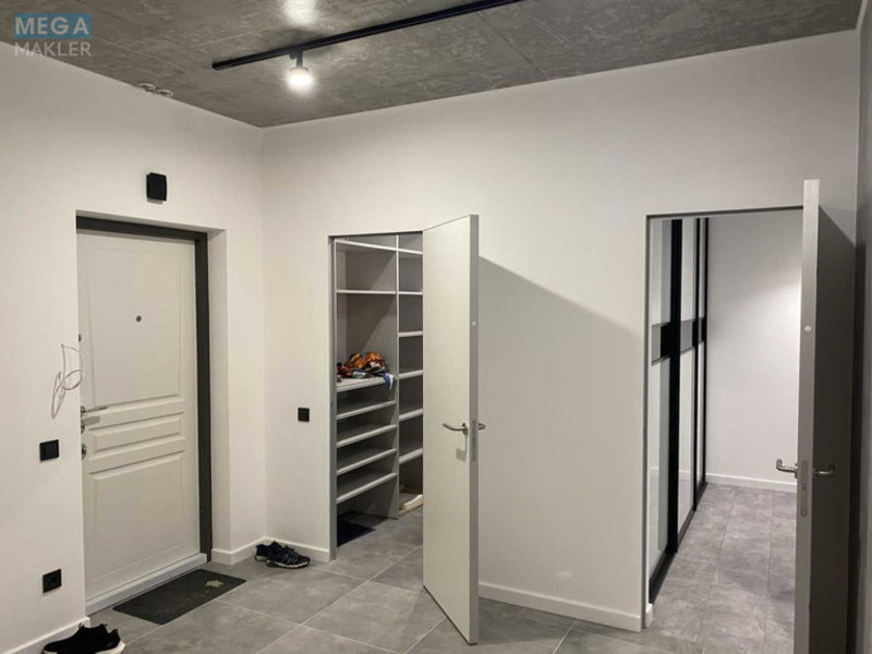 Оренда 3 кімнатної квартири, <a class="location-link" href="/kiev/" title="Недвижимость Київ">Київ</a>, <a class="location-link" href="/kiev/shevchenkovskij/" title="Недвижимость Шевченківський район">Шевченківський р-н</a>, Григория Андрющенко ул., 6Г (изображение 10)