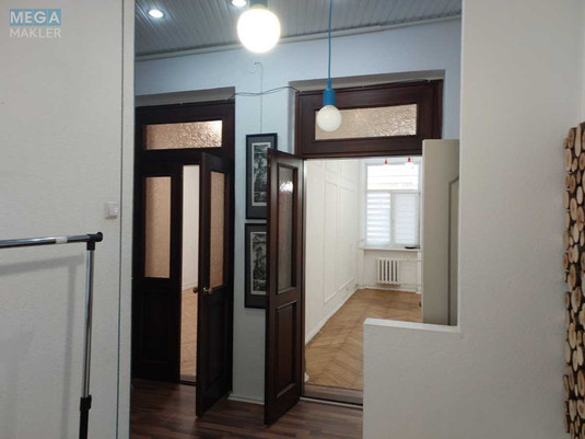 Продаж 3 кімнатної квартири (53/?/?), 1 пов. 4 пов. будинку, <a class="location-link" href="/kiev/" title="Недвижимость Київ">Київ</a>, <a class="location-link" href="/kiev/pecherskij/" title="Недвижимость Печерський район">Печерський р-н</a>, Лютеранская ул., 27-29 (изображение 3)