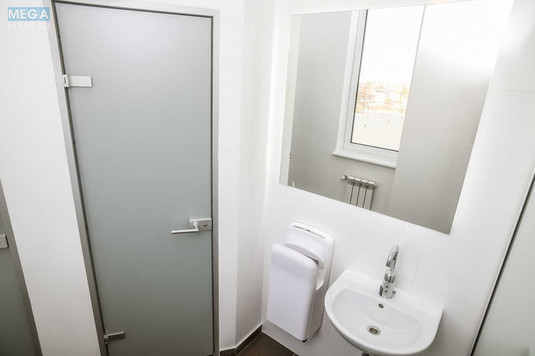 Оренда комерційної нерухомості, 10&nbsp;кв.м, под офис, <a class="location-link" href="/kiev/" title="Недвижимость Київ">Київ</a>, <a class="location-link" href="/kiev/dneprovskij/" title="Недвижимость Дніпровський район">Дніпровський р-н</a>, Евгения Сверстюка ул., 11б (изображение 10)