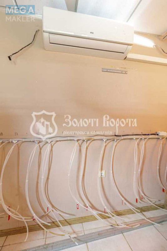 Продаж комерційної нерухомості, 50&nbsp;кв.м, под магазин, <a class="location-link" href="/kiev/" title="Недвижимость Київ">Київ</a>, <a class="location-link" href="/kiev/solomenskij/" title="Недвижимость Солом'янський район">Солом'янський р-н</a>, Героїв Севастополя вул., 11 (изображение 7)