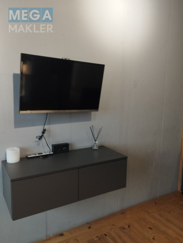 Оренда 1 кімнатної квартири, люкс, <a class="location-link" href="/kiev/" title="Недвижимость Київ">Київ</a>, <a class="location-link" href="/kiev/dneprovskij/" title="Недвижимость Дніпровський район">Дніпровський р-н</a>, пр. Соборності 30, ЖК  Київська Венеція ( <img src="https://megamakler.com.ua/metro/ff0000.gif" alt="" class="metro" /> м. Левобережная, 15 хв. ) (изображение 6)