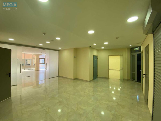 Продаж комерційної нерухомості, 370&nbsp;кв.м, под офис, <a class="location-link" href="/kiev/" title="Недвижимость Київ">Київ</a>, <a class="location-link" href="/kiev/pecherskij/" title="Недвижимость Печерський район">Печерський р-н</a>, Басейна вул., 7в (изображение 3)
