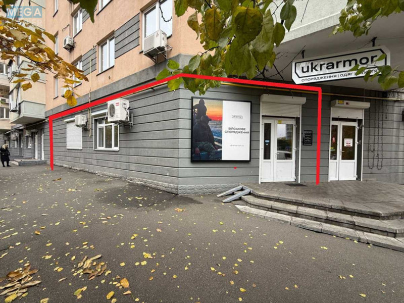 Продаж комерційної нерухомості, 100&nbsp;кв.м, под магазин, <a class="location-link" href="/kiev/" title="Недвижимость Київ">Київ</a>, <a class="location-link" href="/kiev/dneprovskij/" title="Недвижимость Дніпровський район">Дніпровський р-н</a>, Раисы Окипной ул., 8 (изображение 2)