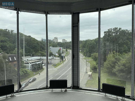 Оренда окремої будівлі/побудови, 350&nbsp;кв.м, <a class="location-link" href="/kiev/" title="Недвижимость Київ">Київ</a>, <a class="location-link" href="/kiev/pecherskij/" title="Недвижимость Печерський район">Печерський р-н</a>, Івана Федорова вул. (изображение 5)