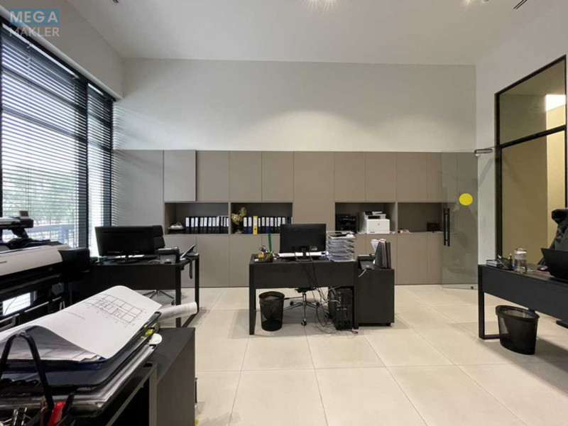 Продаж комерційної нерухомості, 268&nbsp;кв.м, под магазин, <a class="location-link" href="/kiev/" title="Недвижимость Київ">Київ</a>, <a class="location-link" href="/kiev/goloseevskij/" title="Недвижимость Голосіївський район">Голосіївський р-н</a>, Михайла Максимовича вул., 28 (изображение 6)