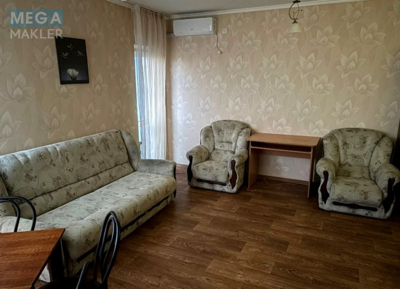 Оренда 1 кімнатної квартири, стандарт, <a class="location-link" href="/kiev/" title="Недвижимость Київ">Київ</a>, <a class="location-link" href="/kiev/dneprovskij/" title="Недвижимость Дніпровський район">Дніпровський р-н</a>, пр. Соборності 30, ЖК  Київська Венеція ( <img src="https://megamakler.com.ua/metro/ff0000.gif" alt="" class="metro" /> м. Левобережная, 15 хв. ) (изображение 2)