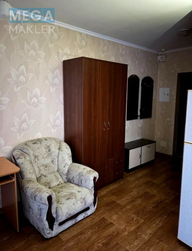 Оренда 1 кімнатної квартири, стандарт, <a class="location-link" href="/kiev/" title="Недвижимость Київ">Київ</a>, <a class="location-link" href="/kiev/dneprovskij/" title="Недвижимость Дніпровський район">Дніпровський р-н</a>, пр. Соборності 30, ЖК  Київська Венеція ( <img src="https://megamakler.com.ua/metro/ff0000.gif" alt="" class="metro" /> м. Левобережная, 15 хв. ) (изображение 4)