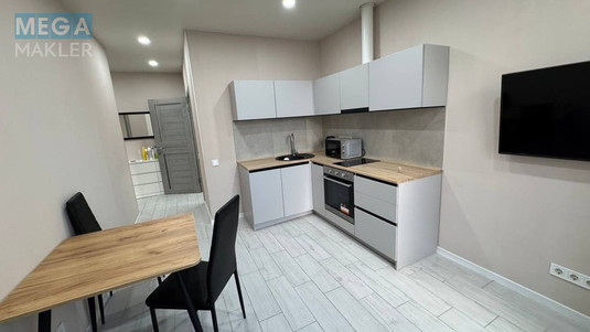 Оренда 1 кімнатної квартири, люкс, <a class="location-link" href="/kiev/" title="Недвижимость Київ">Київ</a>, <a class="location-link" href="/kiev/dneprovskij/" title="Недвижимость Дніпровський район">Дніпровський р-н</a>, вул. Регенераторна 4к6, ЖК Комфорт Таун ( <img src="https://megamakler.com.ua/metro/ff0000.gif" alt="" class="metro" /> м. Левобережная, 15-20 хв. ) (изображение 4)