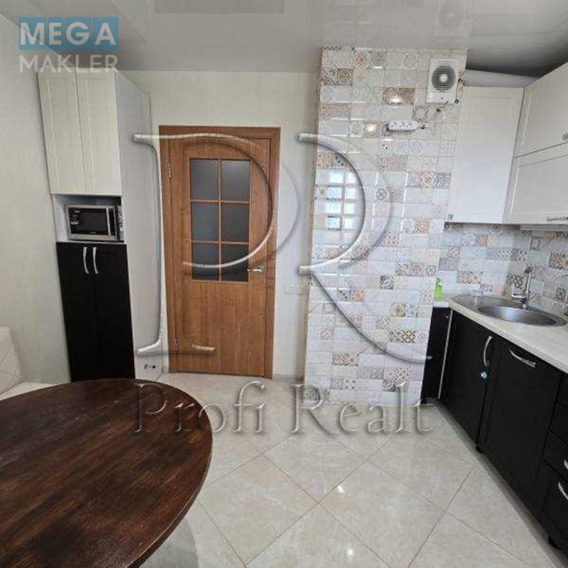 Продаж 1 кімнатної квартири (43/18/9), 20 пов. 25 пов. будинку, <a class="location-link" href="/kiev/" title="Недвижимость Київ">Київ</a>, <a class="location-link" href="/kiev/goloseevskij/" title="Недвижимость Голосіївський район">Голосіївський р-н</a>, Ломоносова вулиця, 36А (изображение 3)