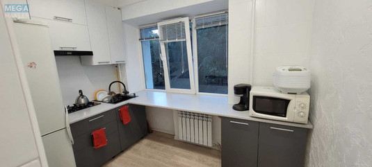 Оренда 2 кімнатної квартири, <a class="location-link" href="/kiev/" title="Недвижимость Київ">Київ</a>, <a class="location-link" href="/kiev/solomenskij/" title="Недвижимость Солом'янський район">Солом'янський р-н</a>, Курська вул., 11 (изображение 7)