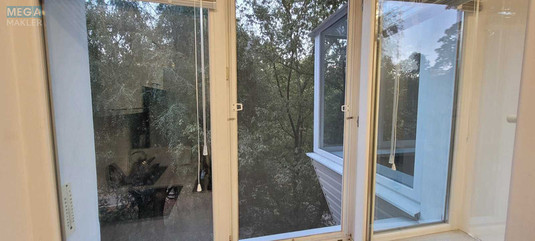 Оренда 2 кімнатної квартири, <a class="location-link" href="/kiev/" title="Недвижимость Київ">Київ</a>, <a class="location-link" href="/kiev/solomenskij/" title="Недвижимость Солом'янський район">Солом'янський р-н</a>, Курська вул., 11 (изображение 8)