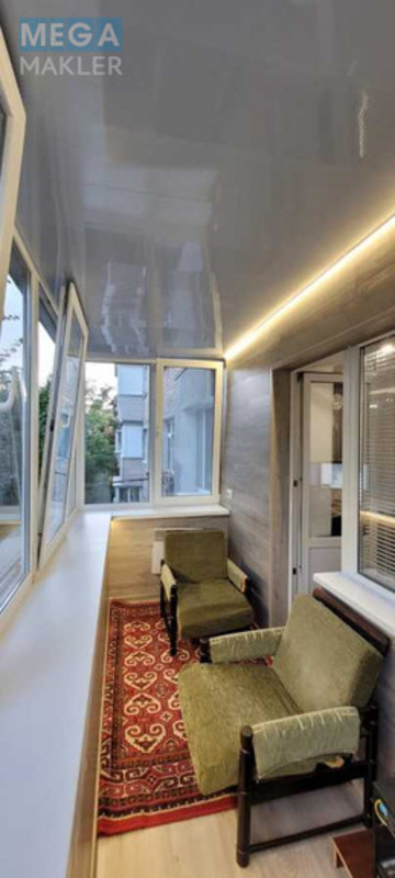 Оренда 2 кімнатної квартири, <a class="location-link" href="/kiev/" title="Недвижимость Київ">Київ</a>, <a class="location-link" href="/kiev/solomenskij/" title="Недвижимость Солом'янський район">Солом'янський р-н</a>, Курська вул., 11 (изображение 11)