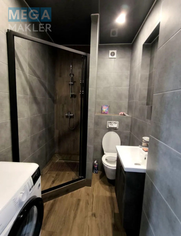 Оренда 1 кімнатної квартири, люкс, <a class="location-link" href="/kiev/" title="Недвижимость Київ">Київ</a>, <a class="location-link" href="/kiev/dneprovskij/" title="Недвижимость Дніпровський район">Дніпровський р-н</a>, пр. Соборності 17к2, ЖК Комфорт Таун ( <img src="https://megamakler.com.ua/metro/ff0000.gif" alt="" class="metro" /> м. Левобережная, 15-20 хв. ) (изображение 6)