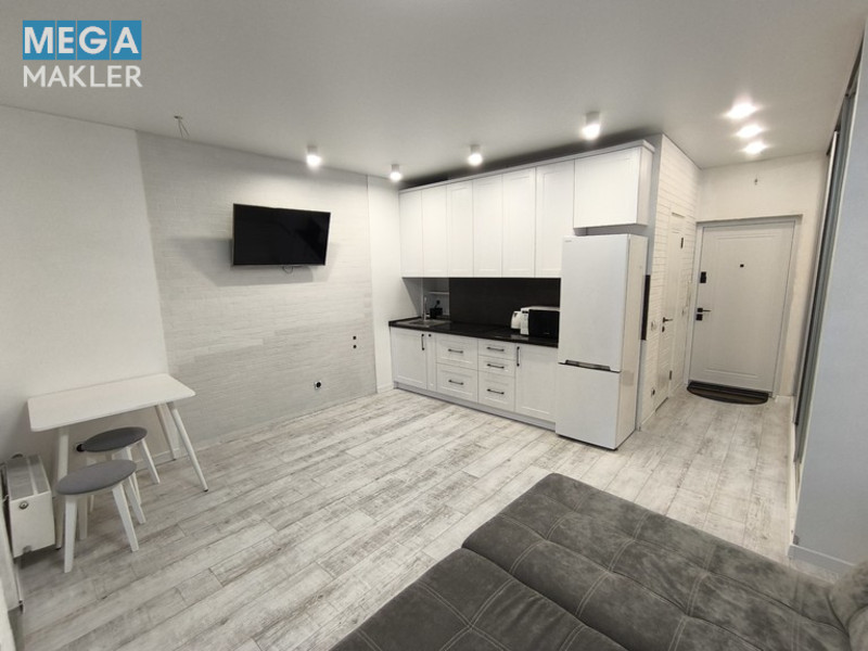 Оренда 1 кімнатної квартири, люкс, <a class="location-link" href="/kiev/" title="Недвижимость Київ">Київ</a>, <a class="location-link" href="/kiev/dneprovskij/" title="Недвижимость Дніпровський район">Дніпровський р-н</a>, пр. Соборності 17к2, ЖК Комфорт Таун ( <img src="https://megamakler.com.ua/metro/ff0000.gif" alt="" class="metro" /> м. Левобережная, 15-20 хв. ) (изображение 2)