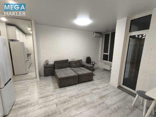 Оренда 1 кімнатної квартири, люкс, <a class="location-link" href="/kiev/" title="Недвижимость Київ">Київ</a>, <a class="location-link" href="/kiev/dneprovskij/" title="Недвижимость Дніпровський район">Дніпровський р-н</a>, пр. Соборності 17к2, ЖК Комфорт Таун ( <img src="https://megamakler.com.ua/metro/ff0000.gif" alt="" class="metro" /> м. Левобережная, 15-20 хв. ) (изображение 4)