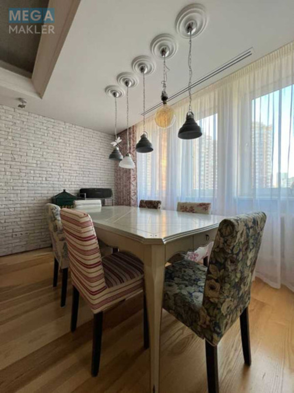 Оренда 4 кімнатні квартири, <a class="location-link" href="/kiev/" title="Недвижимость Київ">Київ</a>, <a class="location-link" href="/kiev/goloseevskij/" title="Недвижимость Голосіївський район">Голосіївський р-н</a>, Голосеевская ул., 13Б (изображение 6)