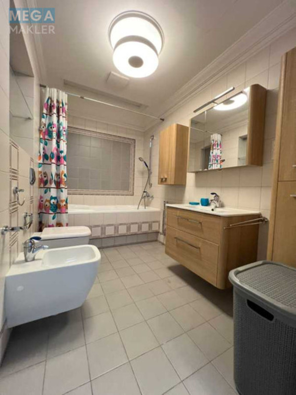 Оренда 4 кімнатні квартири, <a class="location-link" href="/kiev/" title="Недвижимость Київ">Київ</a>, <a class="location-link" href="/kiev/goloseevskij/" title="Недвижимость Голосіївський район">Голосіївський р-н</a>, Голосеевская ул., 13Б (изображение 12)