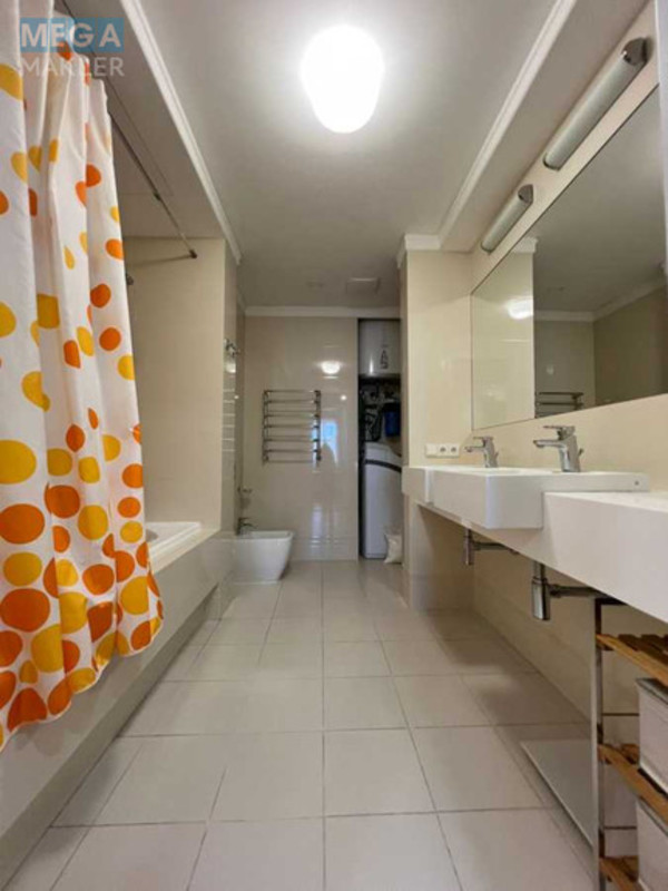 Оренда 4 кімнатні квартири, <a class="location-link" href="/kiev/" title="Недвижимость Київ">Київ</a>, <a class="location-link" href="/kiev/goloseevskij/" title="Недвижимость Голосіївський район">Голосіївський р-н</a>, Голосеевская ул., 13Б (изображение 18)