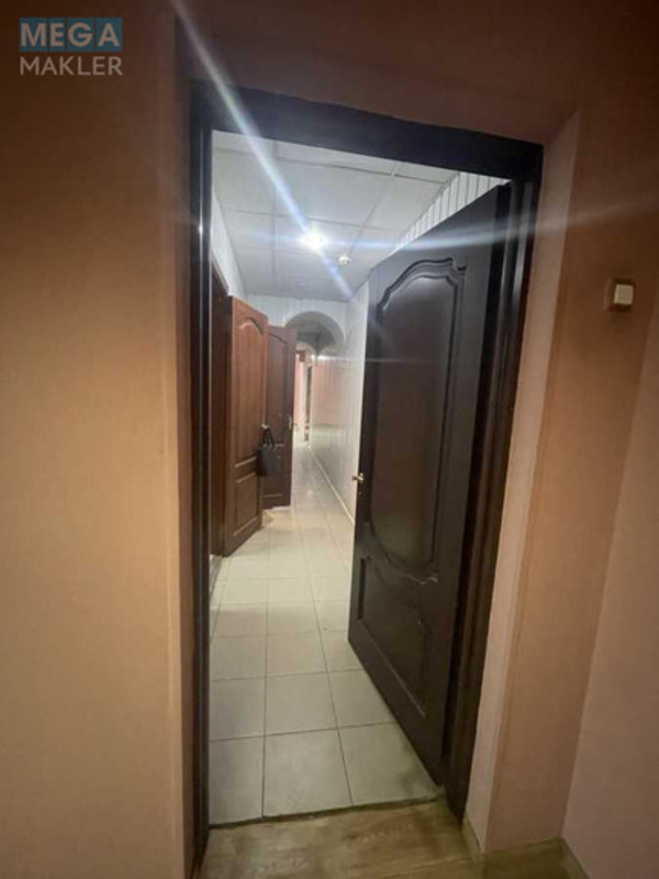 Оренда окремої будівлі/побудови, 113&nbsp;кв.м, <a class="location-link" href="/kiev/" title="Недвижимость Київ">Київ</a>, <a class="location-link" href="/kiev/solomenskij/" title="Недвижимость Солом'янський район">Солом'янський р-н</a>, Авіаконструктора Антонова вул., 37 (изображение 10)