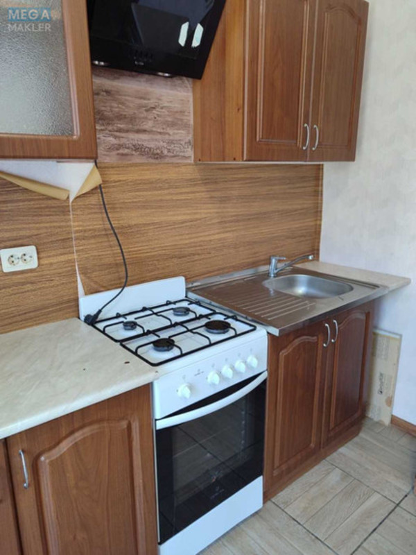 Продаж 1 кімнатної квартири (33/16/9), 2 пов. 9 пов. будинку, <a class="location-link" href="/kiev/" title="Недвижимость Київ">Київ</a>, <a class="location-link" href="/kiev/goloseevskij/" title="Недвижимость Голосіївський район">Голосіївський р-н</a>, Метрологическая ул., 58 (изображение 20)