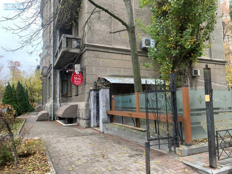 Продаж комерційної нерухомості, 275,40&nbsp;кв.м, под офис, <a class="location-link" href="/kiev/" title="Недвижимость Київ">Київ</a>, <a class="location-link" href="/kiev/pecherskij/" title="Недвижимость Печерський район">Печерський р-н</a>, Шелковичная ул., 10 (изображение 2)