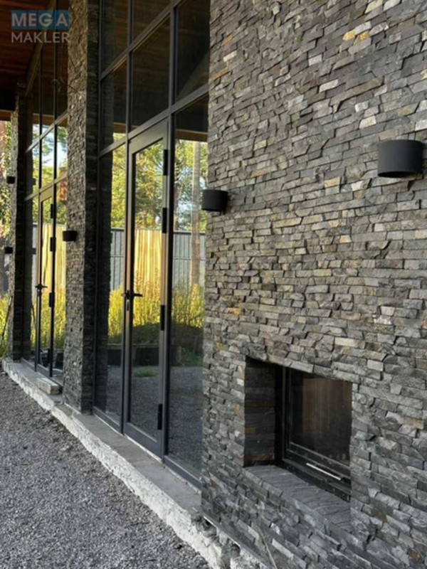 Продаж дома, 1&nbsp; поверх, 275&nbsp;кв.м, 5&nbsp;кімнат, ділянка 60&nbsp;соток, <a class="location-link" href="/putrovka/" title="Недвижимость Путрівка">Путрівка</a>, <a class="location-link" href="/putrovka/podolskij/" title="Недвижимость Подольский район">Подольский р-н</a>, Дубова, 1 (изображение 2)