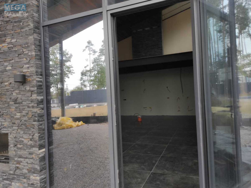 Продаж дома, 1&nbsp; поверх, 275&nbsp;кв.м, 4&nbsp;кімнати, ділянка 60&nbsp;соток, <a class="location-link" href="/glevaha/" title="Недвижимость Глеваха">Глеваха</a>, Дубова, 1 (изображение 14)