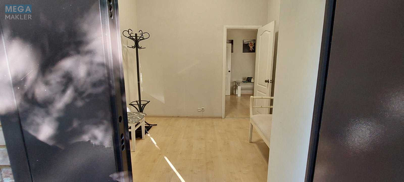 Продаж комерційної нерухомості, 40&nbsp;кв.м, под офис, <a class="location-link" href="/kiev/" title="Недвижимость Київ">Київ</a>, <a class="location-link" href="/kiev/obolonskij/" title="Недвижимость Оболонский район">Оболонский р-н</a>, Гоголевская ул., 49 (изображение 11)