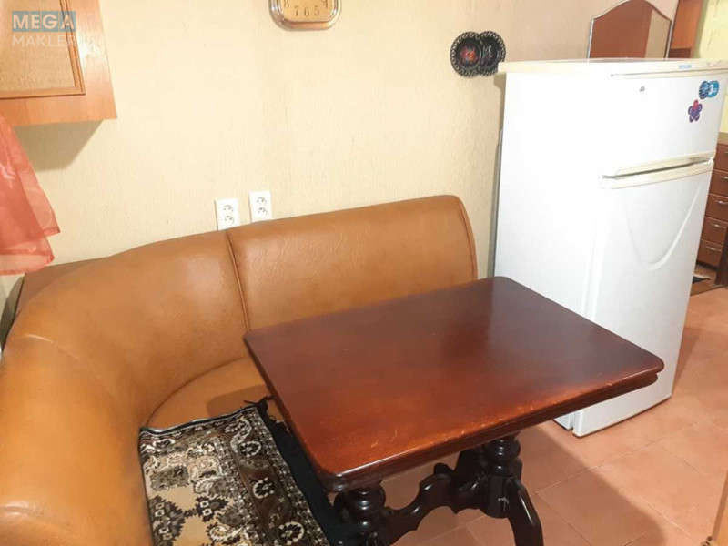 Оренда 1 кімнатної квартири, <a class="location-link" href="/kiev/" title="Недвижимость Київ">Київ</a>, <a class="location-link" href="/kiev/obolonskij/" title="Недвижимость Оболонський район">Оболонський р-н</a>, Маршала Малиновского ул., 1 (изображение 5)