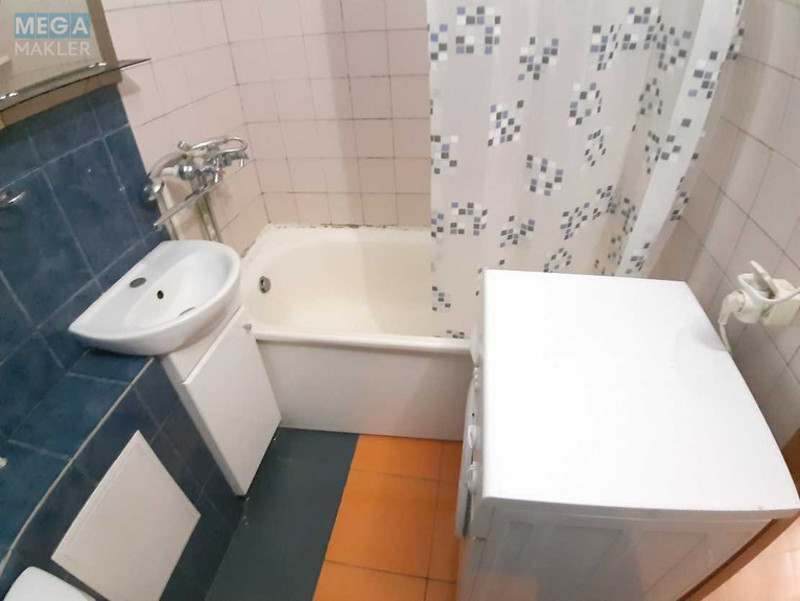 Оренда 1 кімнатної квартири, <a class="location-link" href="/kiev/" title="Недвижимость Київ">Київ</a>, <a class="location-link" href="/kiev/obolonskij/" title="Недвижимость Оболонський район">Оболонський р-н</a>, Маршала Малиновского ул., 1 (изображение 17)