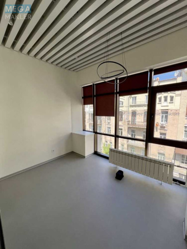 Продаж комерційної нерухомості, 400&nbsp;кв.м, под офис, <a class="location-link" href="/kiev/" title="Недвижимость Київ">Київ</a>, <a class="location-link" href="/kiev/shevchenkovskij/" title="Недвижимость Шевченківський район">Шевченківський р-н</a>, Олеся Гончара ул., 41 (изображение 11)