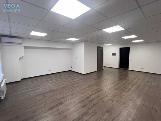 Оренда комерційної нерухомості, 44,10&nbsp;кв.м, под офис, <a class="location-link" href="/kiev/" title="Недвижимость Київ">Київ</a>, <a class="location-link" href="/kiev/podolskij/" title="Недвижимость Подільський район">Подільський р-н</a>, Глубочицкая ул., 17 (изображение 2)